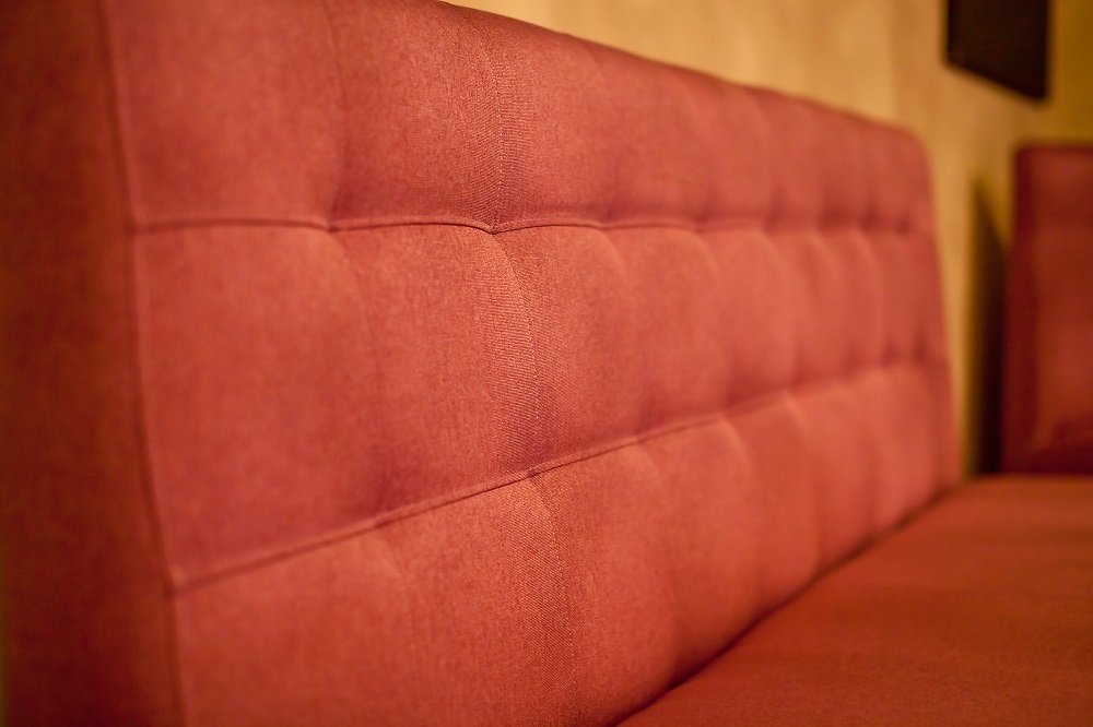 tapicerowana-sofa-mebel